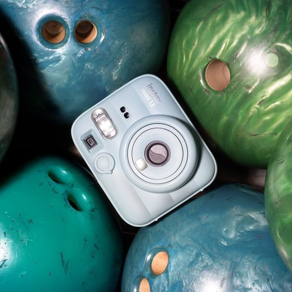 Подарунковий набір камера Fujifilm Instax Mini 13, Фотопапір 20 шт, Чохол прозорий, Фотоальбом на 64 фото Блакитний NAB1M13_20T_BLU фото