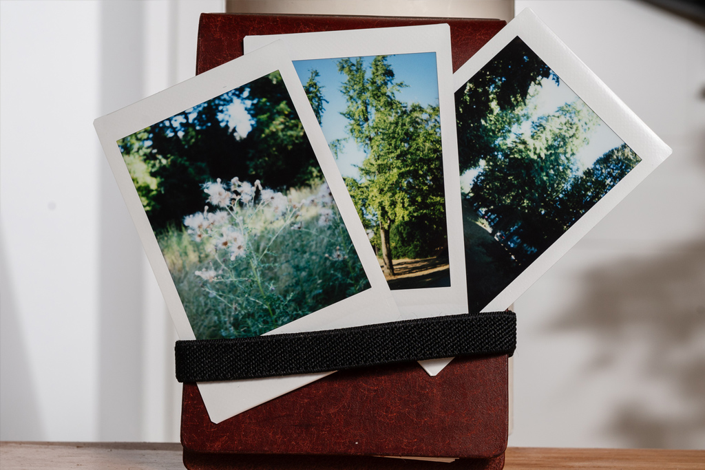 Огляд камери Fujifilm Instax Mini 13